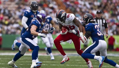 开云直播中心-阿伦谈绝平三分，球出手时感觉非常好，我本以为这球能进的