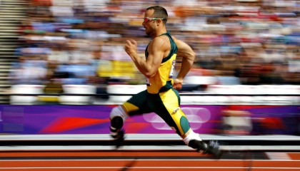 开云官方：拜仁慕尼黑与格纳布里续约谈判接近完成，新合同延至2028年