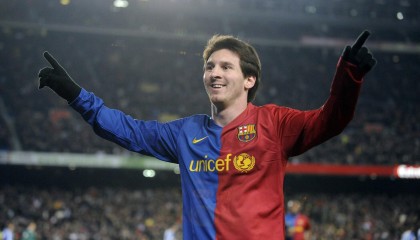 【开云直播中心】土耳其媒体曝出转会动态，加拉塔萨雷与曼联就乌加特租借协议展开深入对话