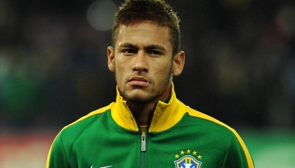 开云官方网站|恩里克坦言巴黎街头获市民致谢，温暖瞬间诠释足球与城市的深情连接